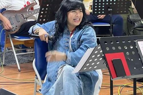 Diva Thanh Lam và Hà Trần tất bật trước live concert của Giáng Son