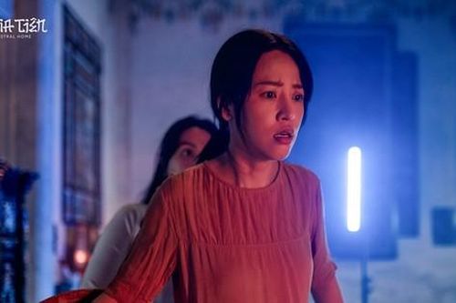 Nhà Gia Tiên: Huỳnh Lập hé lộ cảnh quay kỳ quái khiến Puka 'không thở nổi'