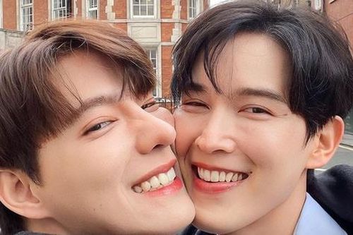 Both - Newyear xác nhận 'đường ai nấy đi', chính chủ thừa nhận 'có trăng quên đèn'?