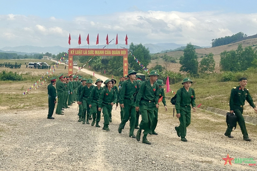 Ngày đầu nhập ngũ