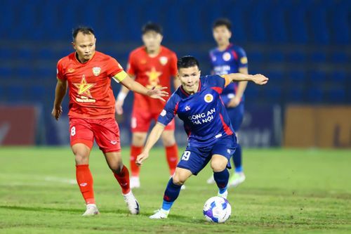 Vòng 13- V.League 2024/25: Sơ kết lượt đi