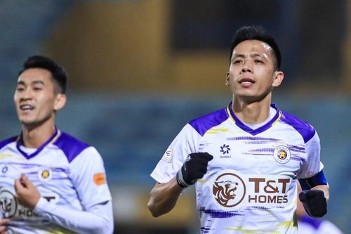 Vượt mặt Công Phượng, Quang Hải… Văn Quyết đi vào lịch sử V-League