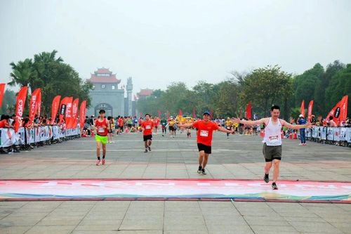 Mở cổng đăng ký giải chạy Đền Hùng Marathon 2025