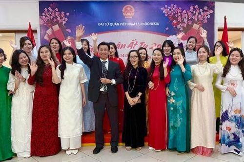 Đại sứ quán Việt Nam tại Indonesia tổ chức chương trình Chào Xuân Ất Tỵ