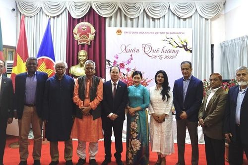 Sôi động Tết cộng đồng người Việt Nam tại Bangladesh