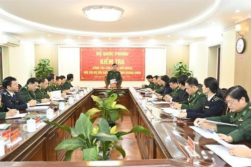 Thứ trưởng Bộ Quốc phòng kiểm tra công tác quản lý cửa khẩu, đối ngoại tại BĐBP Quảng Ninh