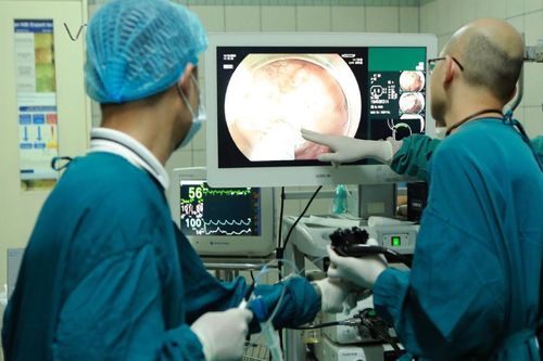 Người đàn ông phát hiện ung thư từ 1 dấu hiệu xuất hiện trong cả Tết