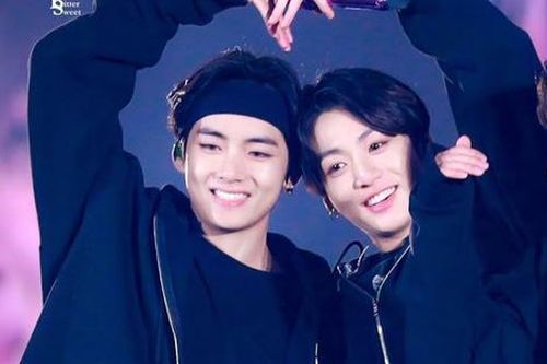 V và JungKook (BTS) chính thức thắng kiện