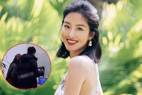 Bắt gặp một mỹ nhân showbiz đến khám ở khoa sản, còn công khai hôn bạn trai