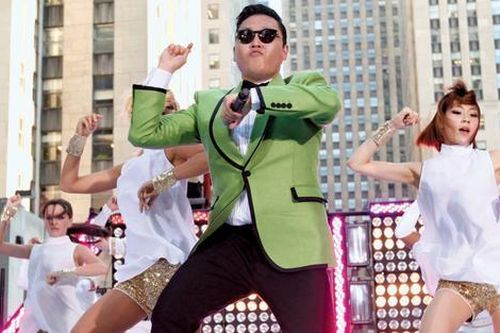 Chủ nhân hit tỷ view 'Gangnam Style' xin lỗi