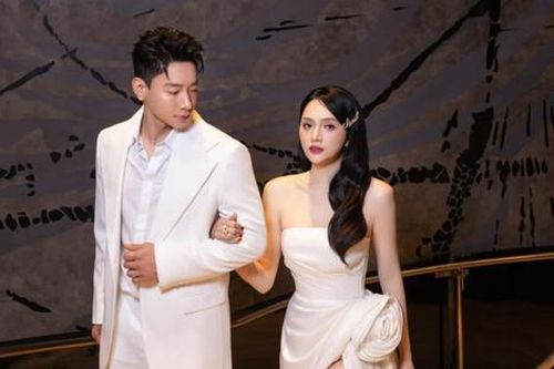 Hoa hậu Hương Giang nói gì khi được hỏi về chuyện sắp lên xe hoa?