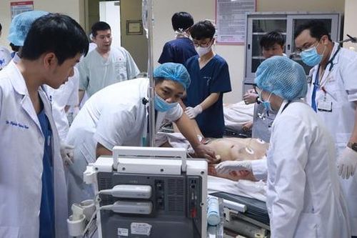 'Chớp giờ vàng' cứu người bệnh