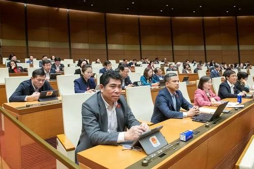 Cần quy định giao quyền cho chức danh cấp tỉnh bị khuyết
