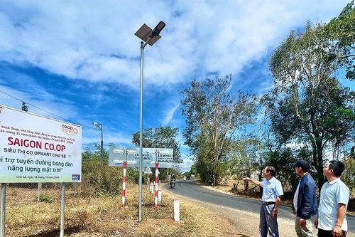 Lợi ích kép từ mô hình 'Ánh sáng an ninh'