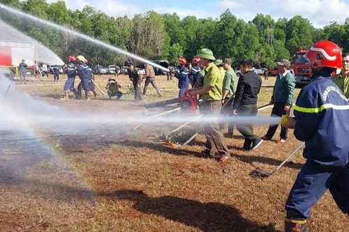 Sẵn sàng ứng phó với hạn hán, cháy rừng