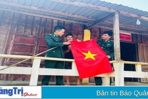 Sắc xuân trên các bản làng
