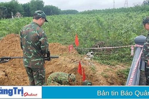 Cam Lộ: Người dân phát hiện hầm đạn với số lượng lớn khi làm lăng mộ