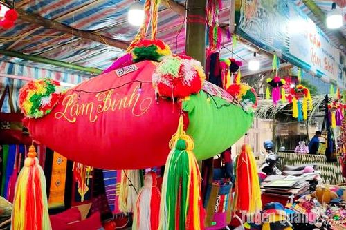 Quả còn ngày xuân