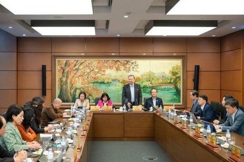 Cần có chính sách đặc thù, cơ chế đặc biệt đối với hoạt động khoa học công nghệ