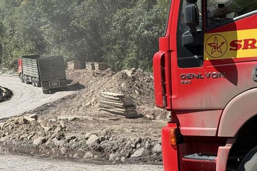 Ì ạch sửa chữa tuyến giao thông huyết mạch lên cửa khẩu quốc tế La Lay