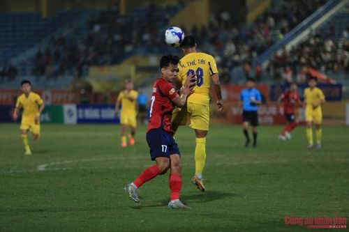 CLB Bóng đá Công an Hà Nội bị cầm hòa sau màn rượt đuổi tỷ số nghẹt thở