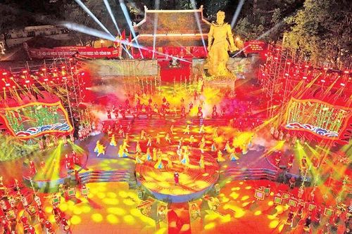 Mùa lễ hội tại thành phố Hà Nội năm 2025:Tăng trải nghiệm của du khách bằng công nghệ số