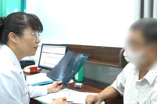 Quy định phân cấp giải quyết thủ tục hành chính lĩnh vực khám, chữa bệnh thuộc Bộ Y tế quản lý