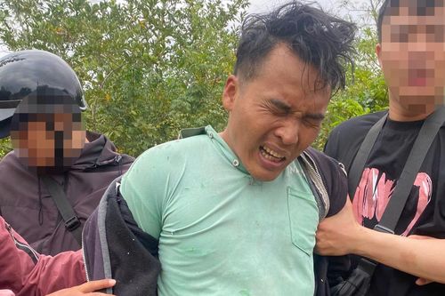 Đối tượng truy nã đục tường buồng giam để bỏ trốn