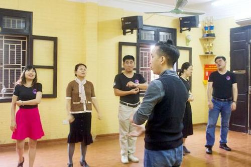 Khi người mù... khiêu vũ