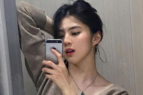 Thế hệ trẻ Hàn Quốc 'phát cuồng' vì iPhone cũ