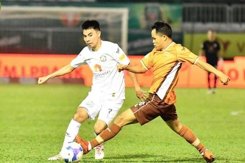 Ngoại binh 'mới mà cũ' ghi bàn, HAGL vẫn chia điểm thất vọng trước Bình Định