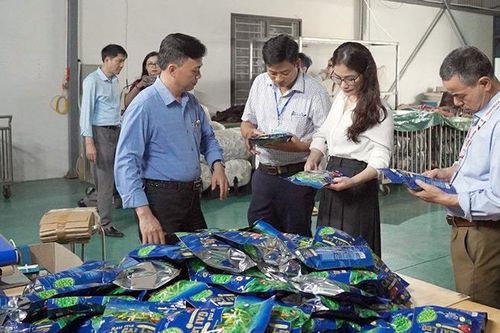 Bảo đảm an toàn thực phẩm mùa lễ hội