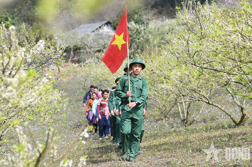 Những hình ảnh đẹp trong ngày hội tòng quân