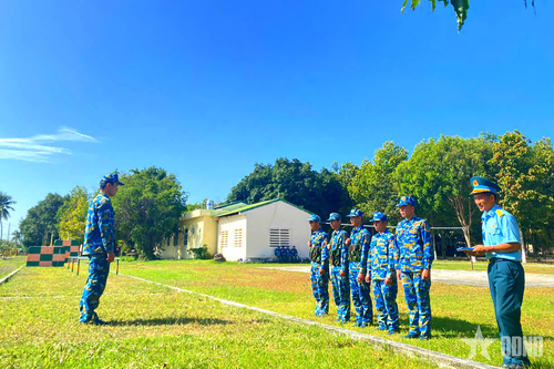 Thi đua trong mùa huấn luyện mới
