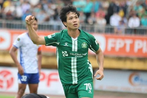 HLV Anh Đức tiết lộ tình hình của Công Phượng