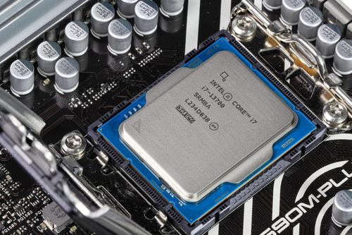 Intel trước tương lai 'chia năm xẻ bảy'