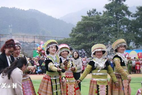 Lễ hội Gầu Tào - Không gian văn hóa độc đáo của đồng bào Mông ở Yên Bái