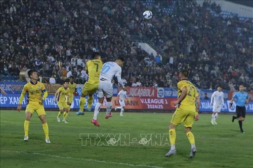 V.League 1-2024/2025: 5 trong 6 trận đấu có kết quả hòa