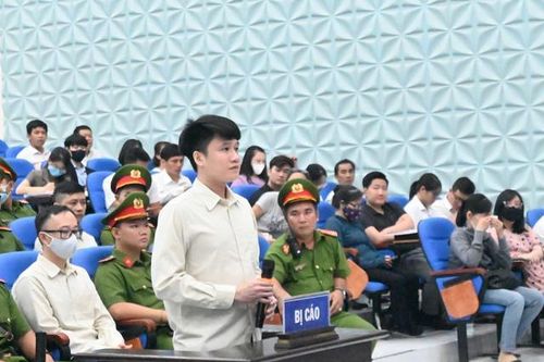 Xét xử trực tuyến hơn 100 bị cáo vụ đòi nợ thuê núp bóng công ty luật
