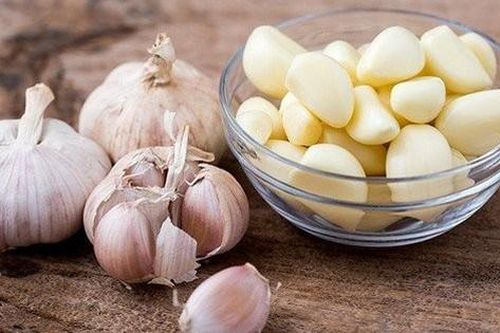Ăn 2 tép tỏi sống mỗi ngày, công dụng 'vàng 10', nhiều người chưa biết