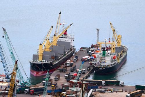 Ba rủi ro lớn từ kinh tế toàn cầu và thách thức với mục tiêu tăng trưởng 2 con số của Việt Nam