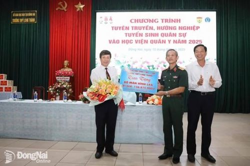 Học viện Quân y tư vấn tuyển sinh quân sự tại Đồng Nai