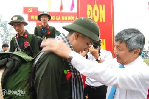 Sôi nổi công tác tuyển quân tại Đồng Nai