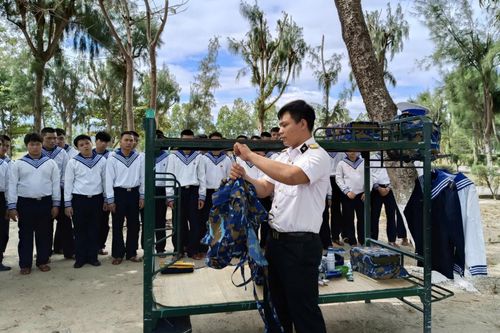 Vùng 4 Hải quân hoàn thành công tác tiếp nhận chiến sĩ mới