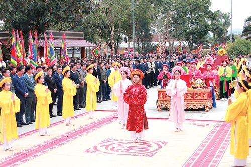 Rực rỡ lễ hội Xuân Đất Tổ