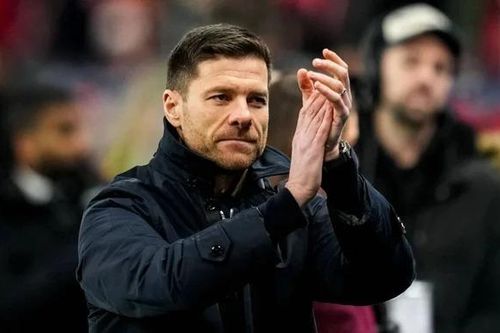 Bayern Munich chơi mờ nhạt trước Leverkusen nhưng hòa may mắn