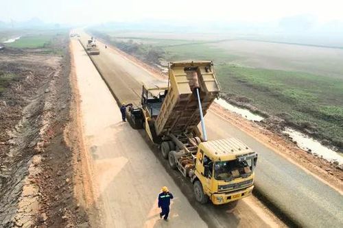 Tăng tốc giải ngân đầu tư công, hướng tới tăng trưởng 8%