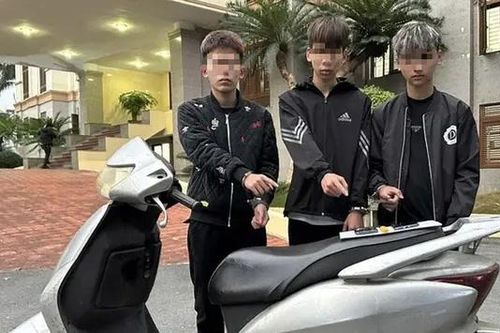 Bắt giữ ba thiếu niên cướp tài sản người đi đường
