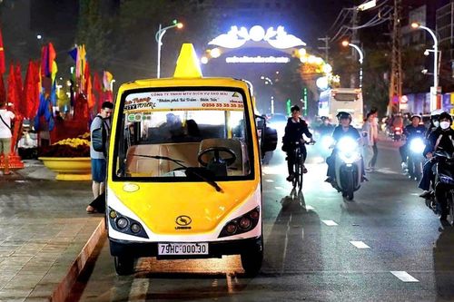 Xe điện du lịch chỉ hoạt động ở đường có biển 30km/h, nhiều doanh nghiệp lo lắng