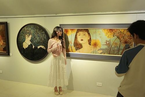 Họa sĩ trẻ ba miền hội ngộ trong triển lãm 'Thực 2 - Thanh xuân'